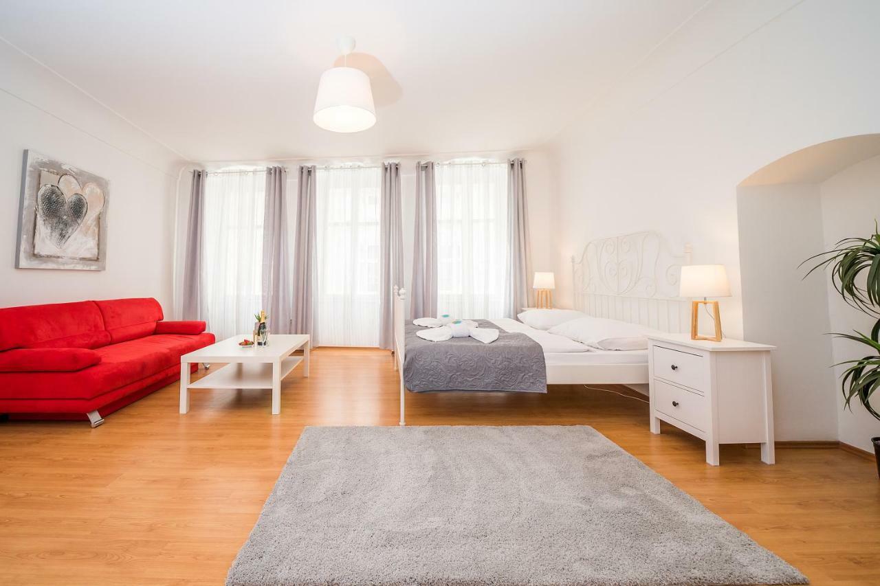 Apartments Pushkin Πράγα Εξωτερικό φωτογραφία